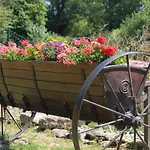 Le Mas Bertrand Bed & Breakfast
