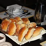 Bed & Breakfast Le Mas Bertrand *