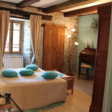 Bertrand Couette-café Villefranche-de-Panat