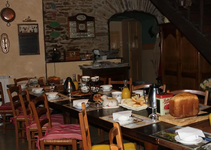 Bertrand * Villefranche-de-Panat